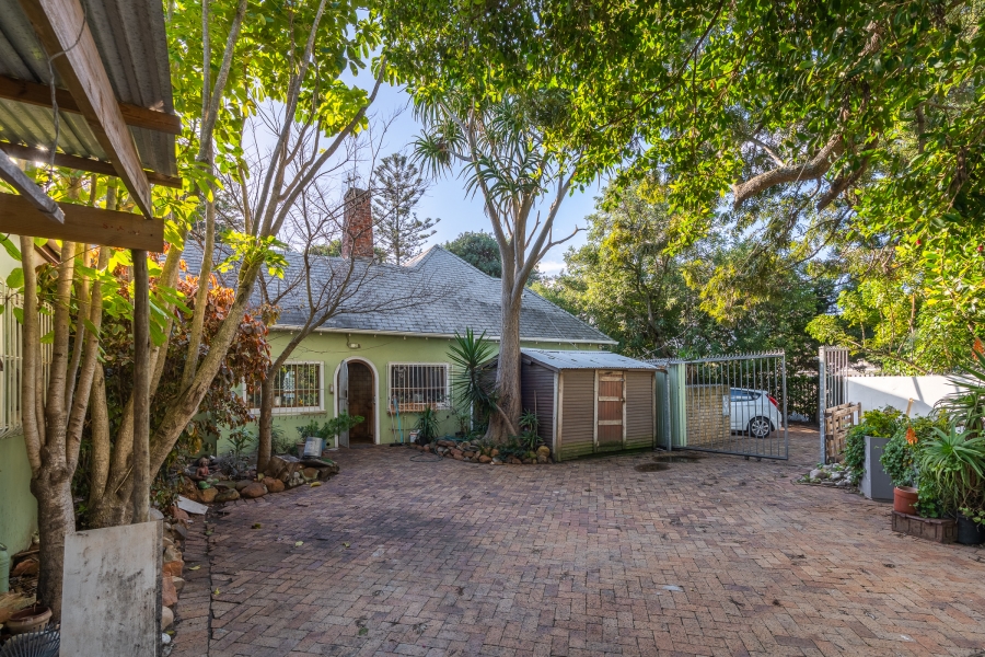 5 Bedroom Property for Sale in Pinelands Western Cape